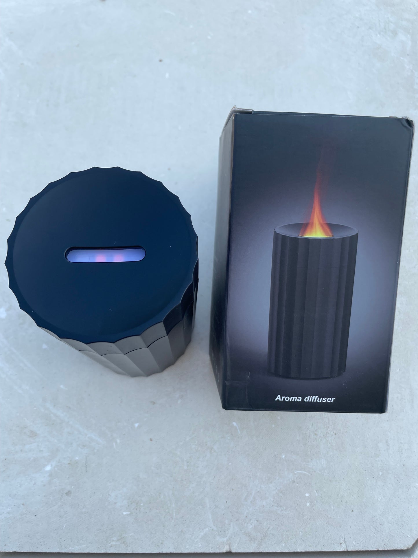 Air Purifying Aromatic Diffuser with Flame Effect for the Car